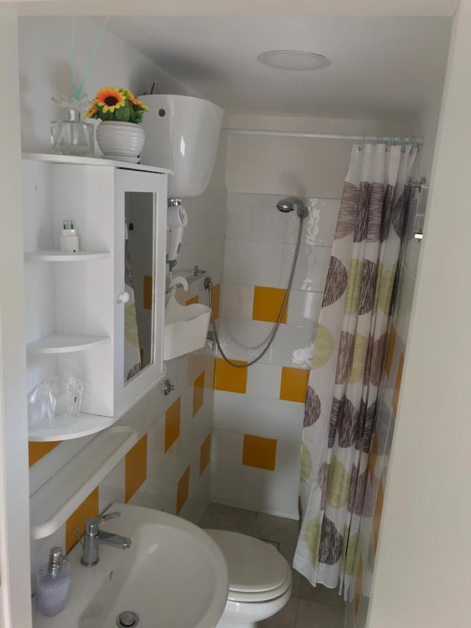 Casa Vacanze Flora Peschici Luaran gambar